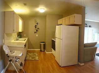 114 Colonial Club Dr, New Albany, IN 47150