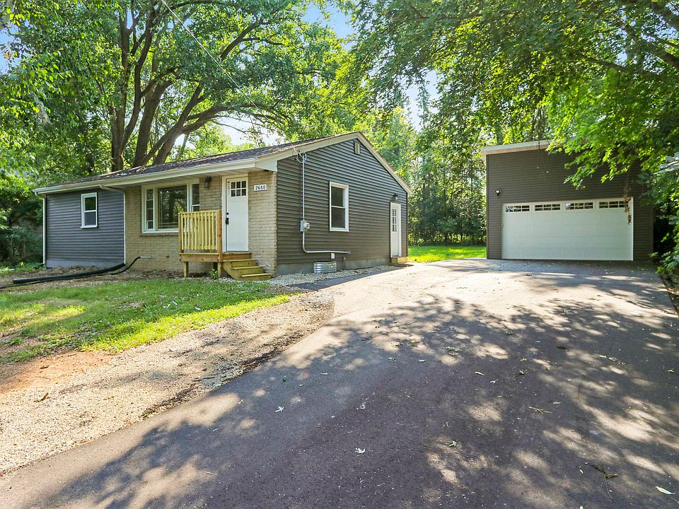 1st image of 2680 Nicolet Dr