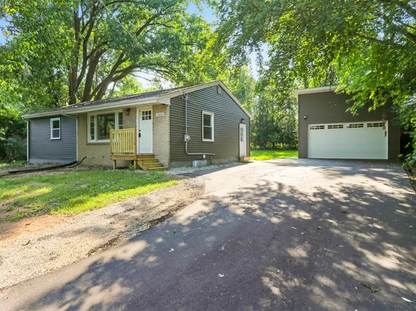 2680 Nicolet Dr, Green Bay, WI 54311