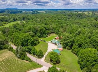 4466 Three Island Rd, Walling, TN 38587