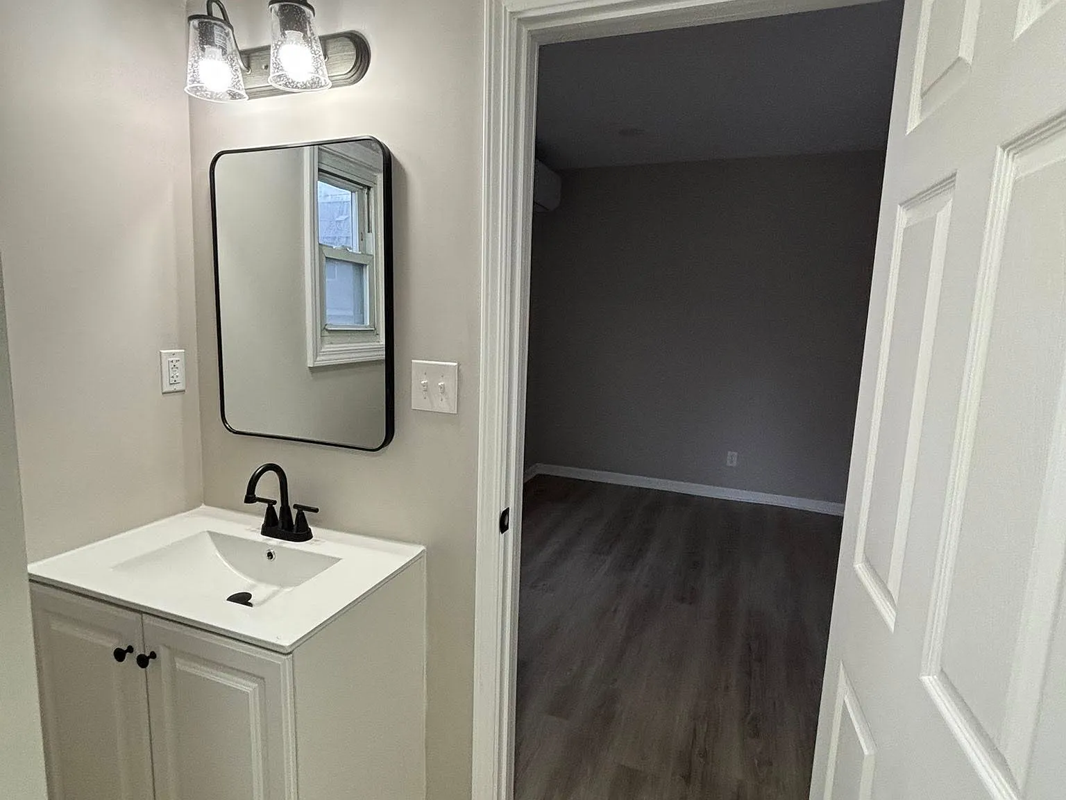 1 bed, 600 sqft, $1,250 — Photo 4