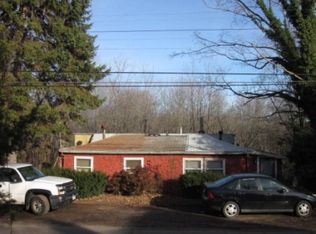 27 Grove St, Portland, CT 06480