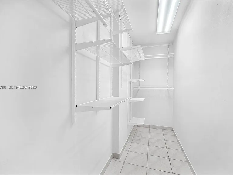 5313 Collins Ave #204 — Photo 18