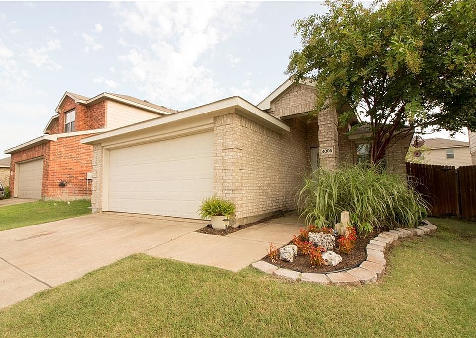 1st image of 4005 Houston Dr