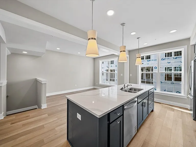330 Highbridge Ln — Photo 11