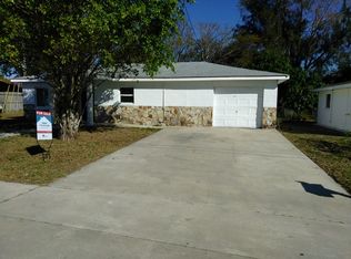 310 8th Ave SW, Largo, FL 33770