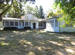 2143 E Newark Rd, Lapeer, MI 48446
