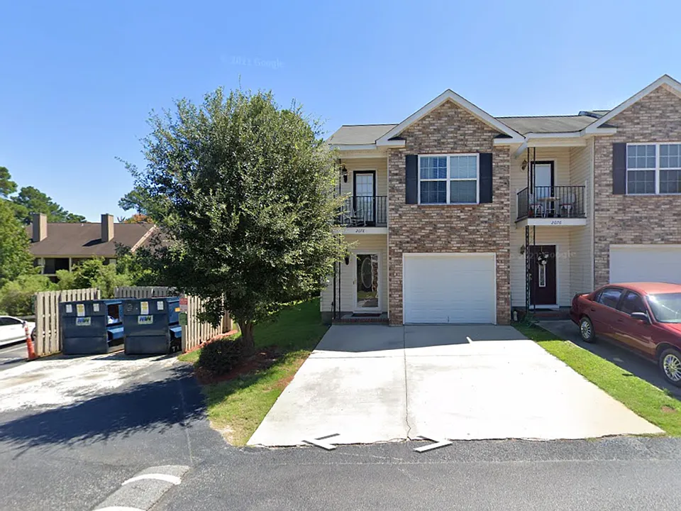 2078 Reserve Ln
