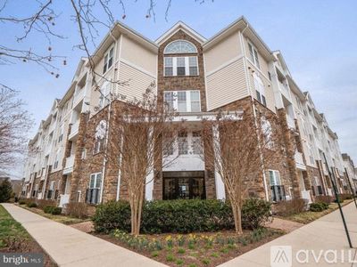 24701 Byrne Meadow Sq APT 211, Aldie, VA, 20105