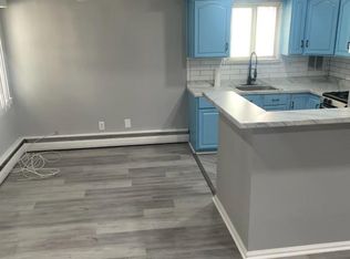 642 Beach 69th St APT 2, Arverne, NY
