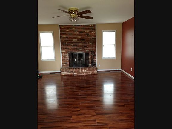 4th image of 4516 Mary Lee Ave