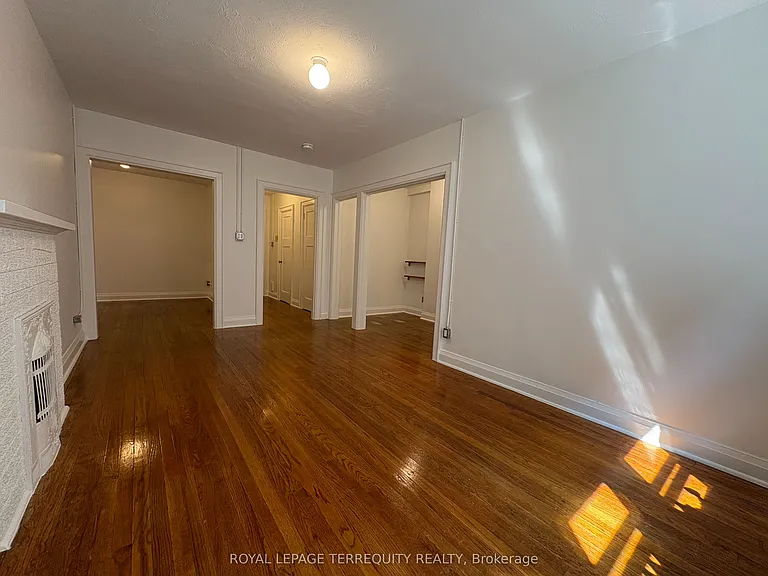 42 Barton Ave #10 — Photo 7