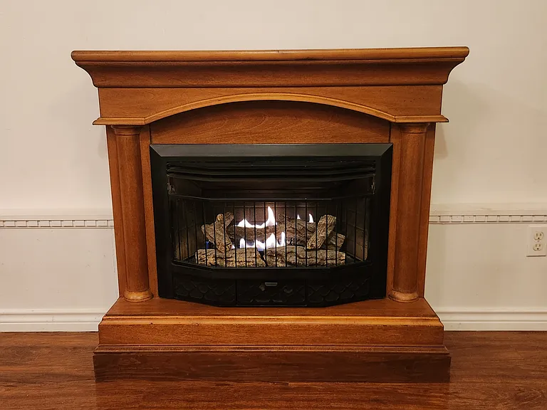 21 Ash St #4 — Photo 10