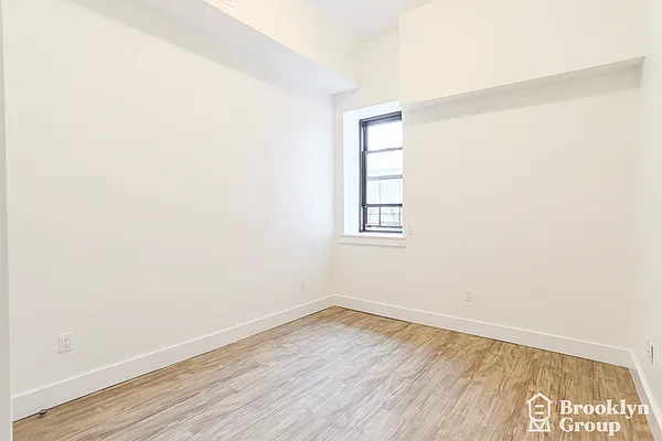 Rented by Brooklyn Group | media 68
