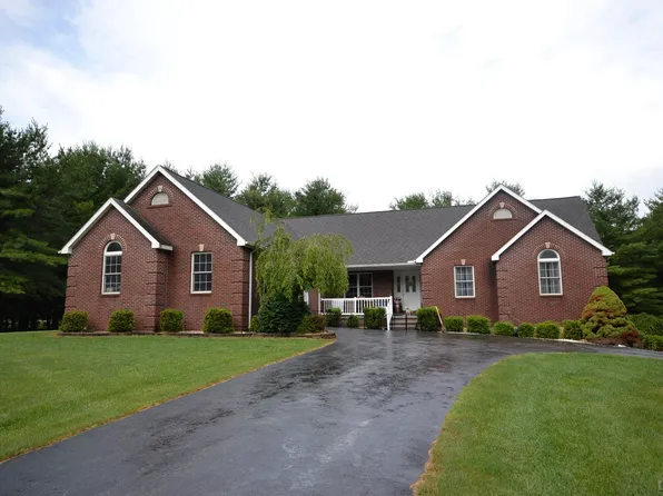 10568 Beebe Hwy, Tipton, MI 49287