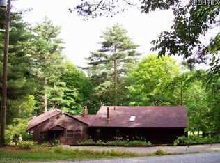 6085 Azalea Rd SW, Bowerston, OH 44695