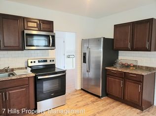 269 High St, Webster, MA 01570