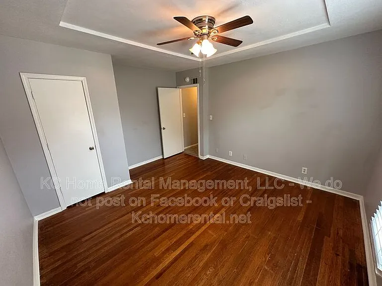 3633 Central St #2 — Photo 23