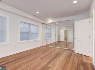 4600 Kenmore Dr NW #1, Washington, DC 20007