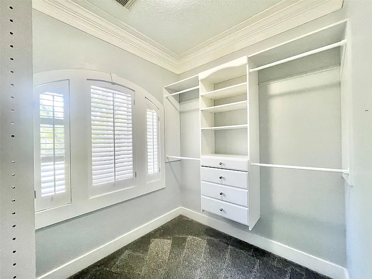 3 Maple Loft Pl — Photo 30