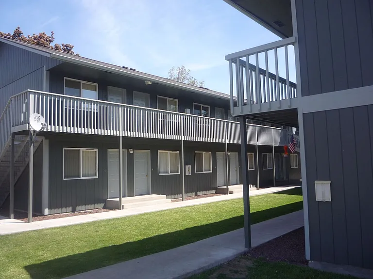 201A Valleyview Ave #12 — Photo 13