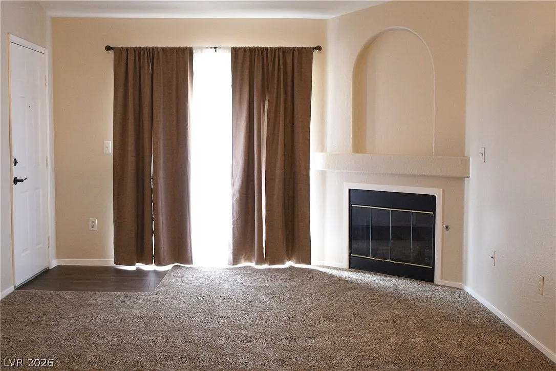 2 bed, 2.0 bath, 934 sqft, $1,300 — Photo 4