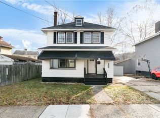 1029 Irwin St, Aliquippa, PA 15001