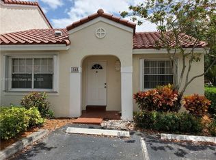 1565 Springside Dr #8, Fort Lauderdale, FL 33326