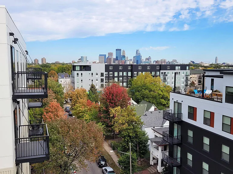 Lago Apartments — Photo 62