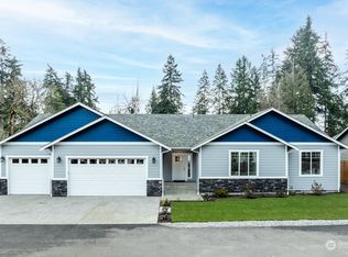10516 Interlaaken Dr SW, Lakewood, WA