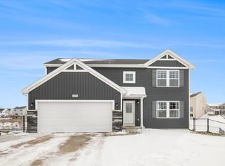 873 Oak Wind Ct, Middleville, MI 49333