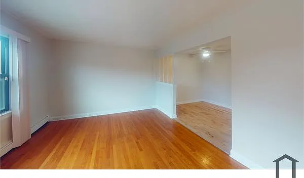 9050 S Escanaba Ave — Photo 15