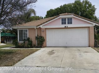 728 Juniper St, Hemet, CA 92545