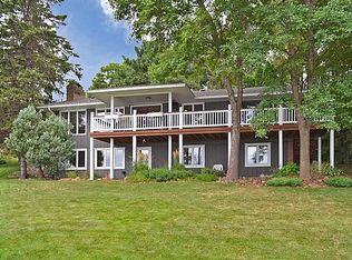 3354 Owasso Hgts Rd, Shoreview, MN 55126