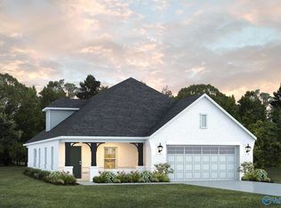 217 Charlie Lee Cir, Meridianville, AL 35759