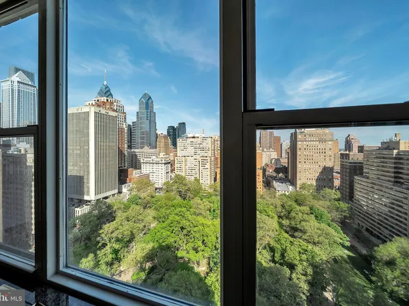 220 W Rittenhouse Sq, Philadelphia, PA 19103