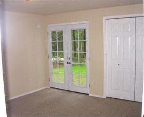 5th image of 10715 28th St NE