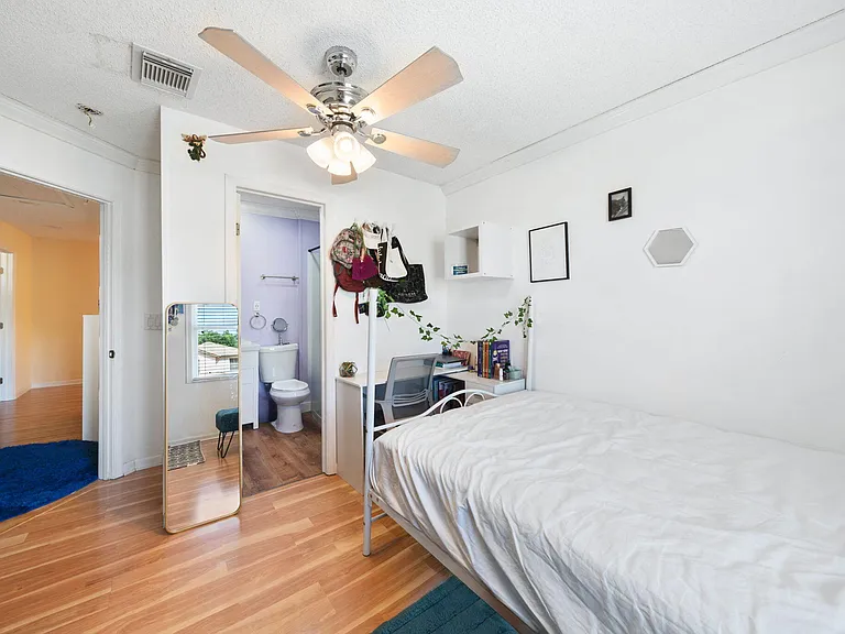 10569 Pelican Dr — Photo 22