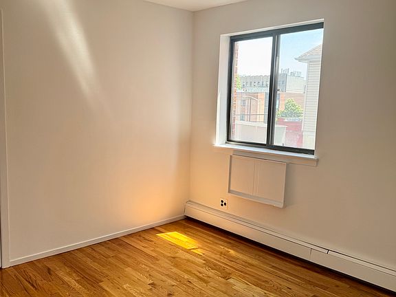 4th image of 59-15 39th Ave #2