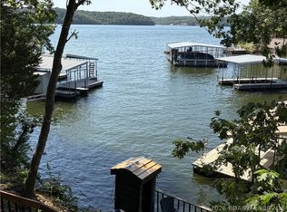 41 Tavern Cay Dr, Osage Beach, MO 65065