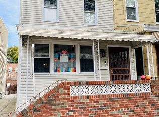 73-21 70th St, Ridgewood, NY 11385
