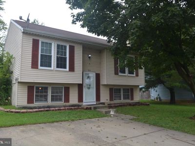 2210 Lawnwood Cir, Baltimore, MD, 21207