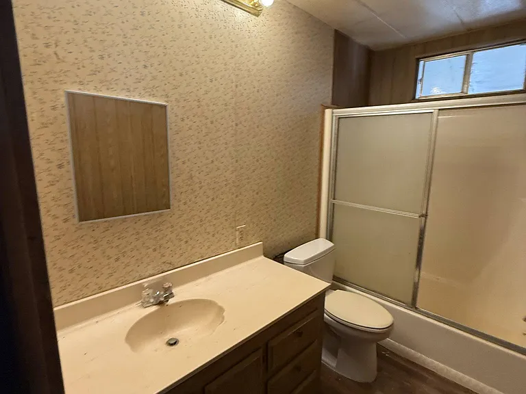 8221 S Taylor Ln — Photo 22