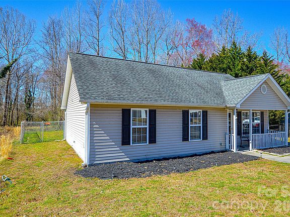 2nd image of 3345 Hunting Wood Ct