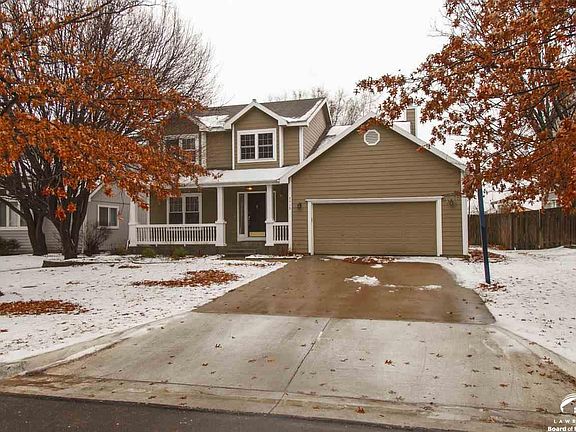 2nd image of 3913 Monterey Pl
