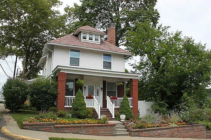 1st image of 610 Vine St