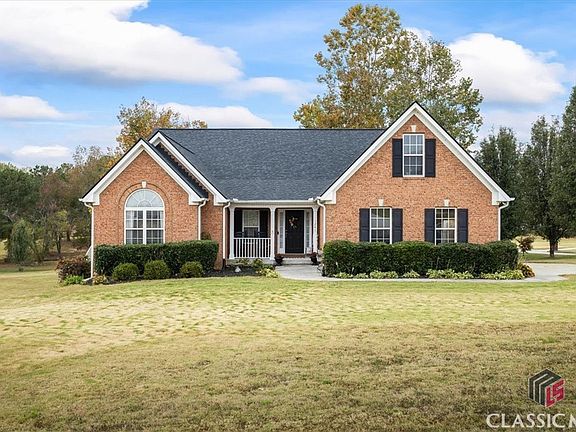 2nd image of 1241 Blue Springs Drive