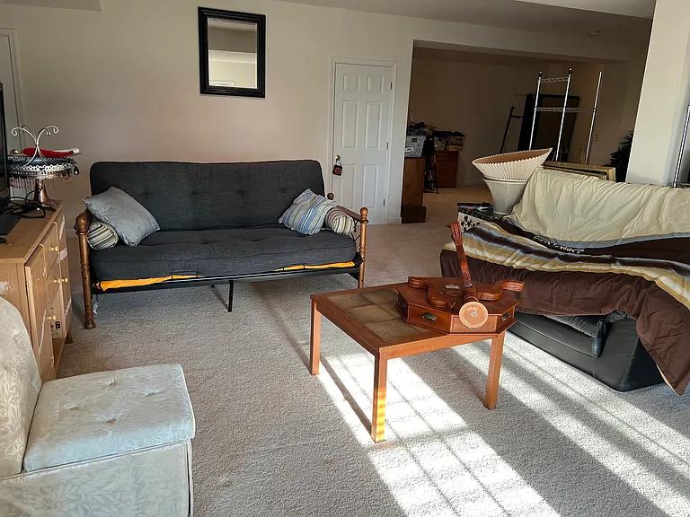 6773 Dickerson Rd — Photo 8
