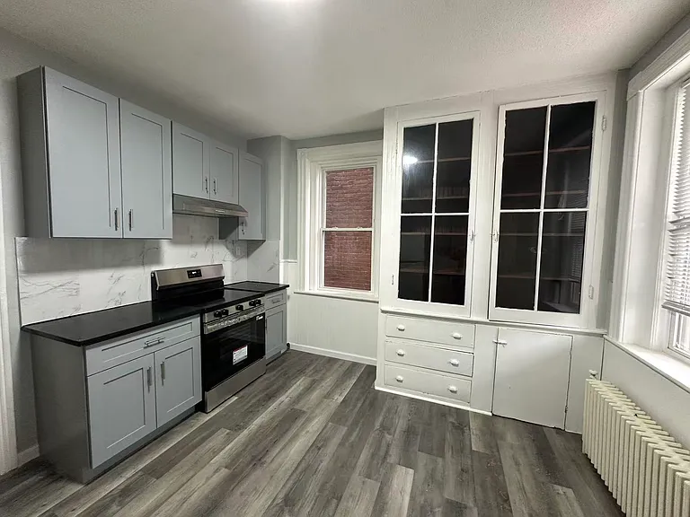 50 Rappallo Ave #1 — Photo 4