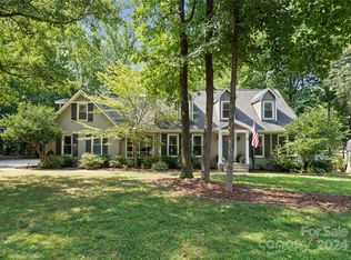 1091 Orchard Dr, Fort Mill, SC 29715